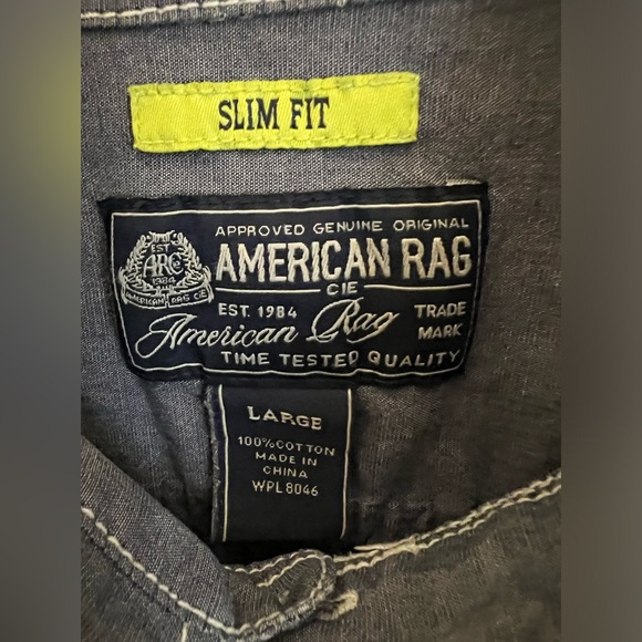 AMERICAN RAG. MEDIUM BLUE DENIM  SHORT SLEEVE SHIRT - Picture 3 of 4